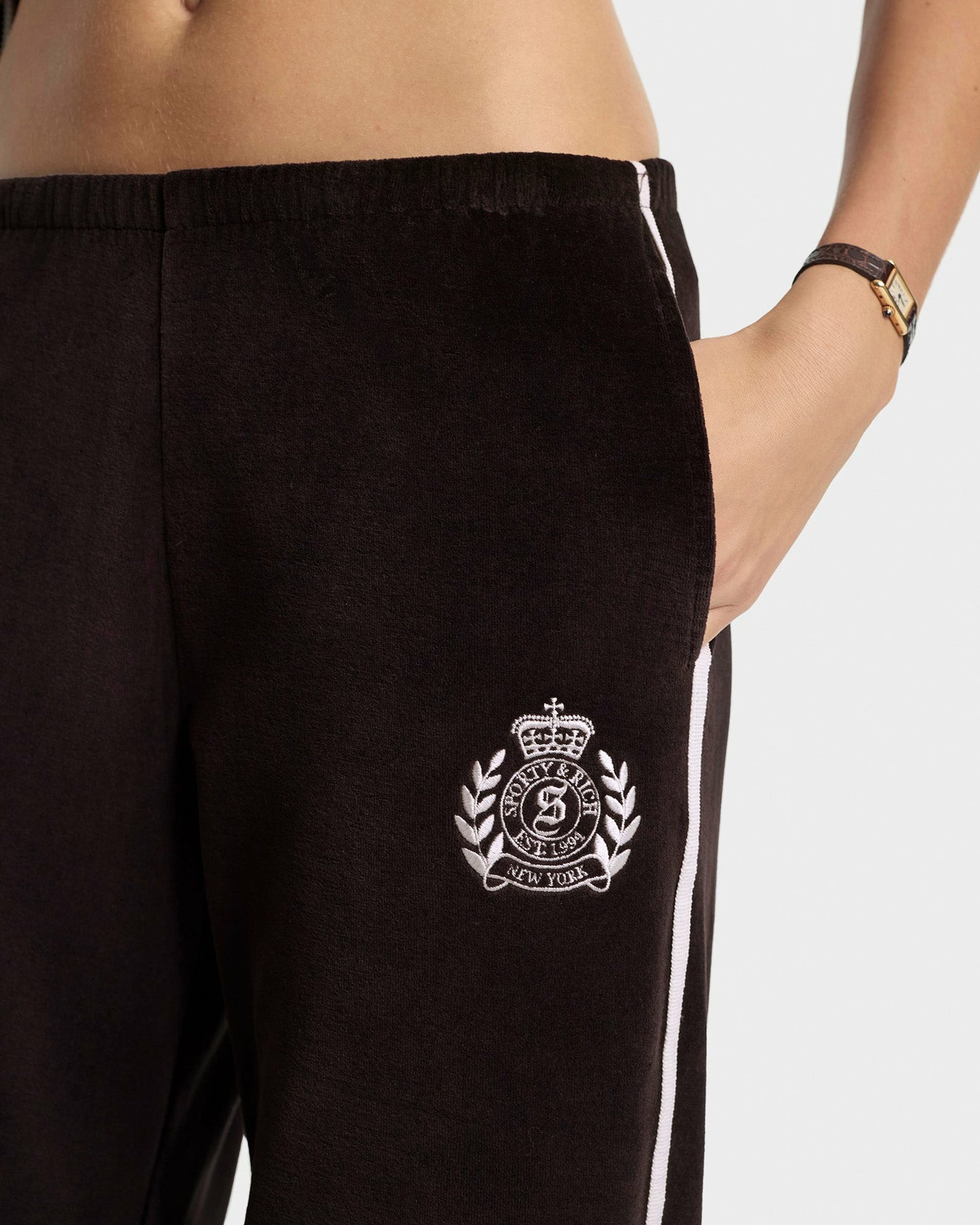 NY Crest Velour Sweatpant - Chocolate/Ecru
