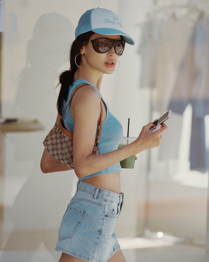 Juicy Crown Trucker Hat - White/Sky Blue