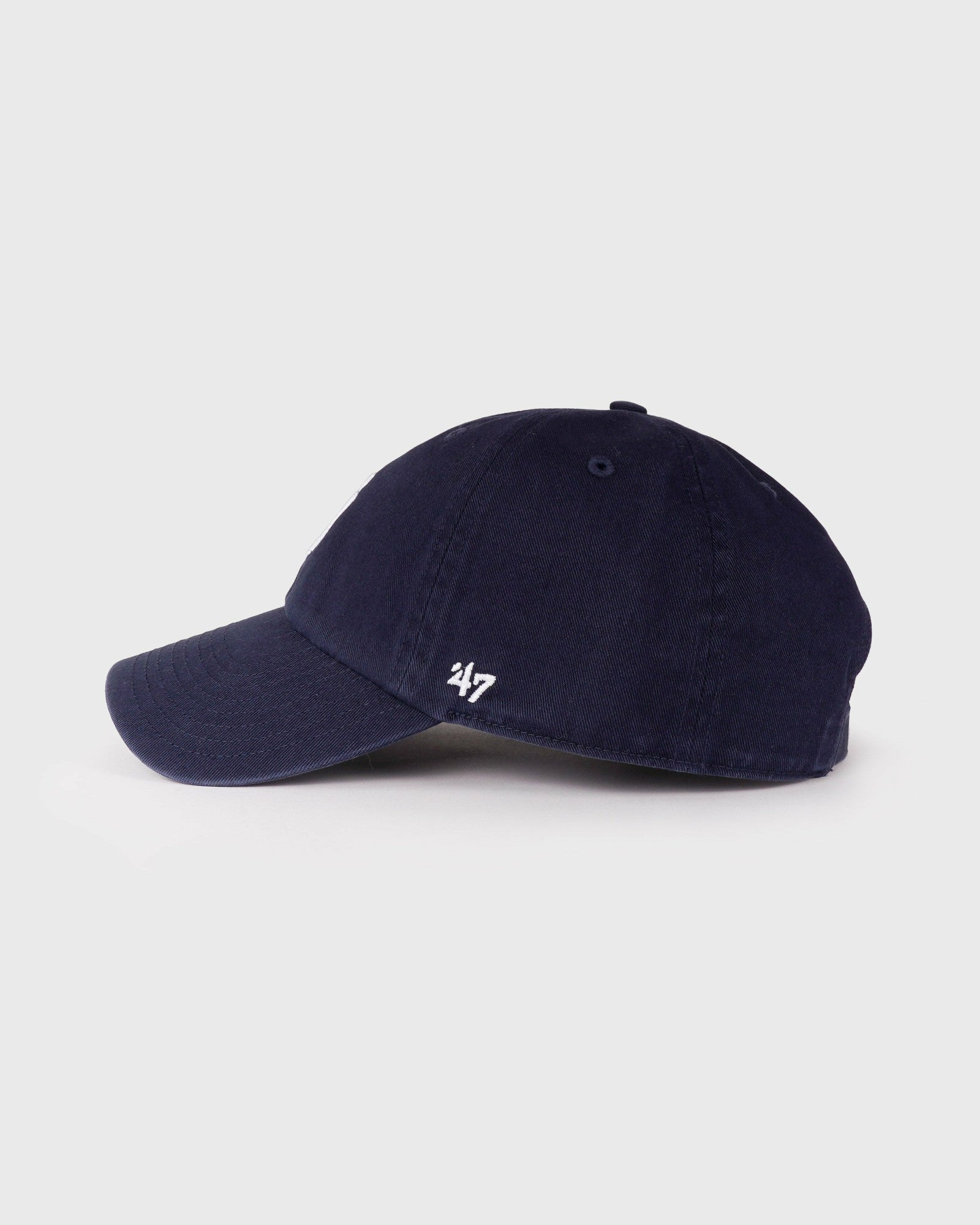 Yankees Serif Hat - Navy/White